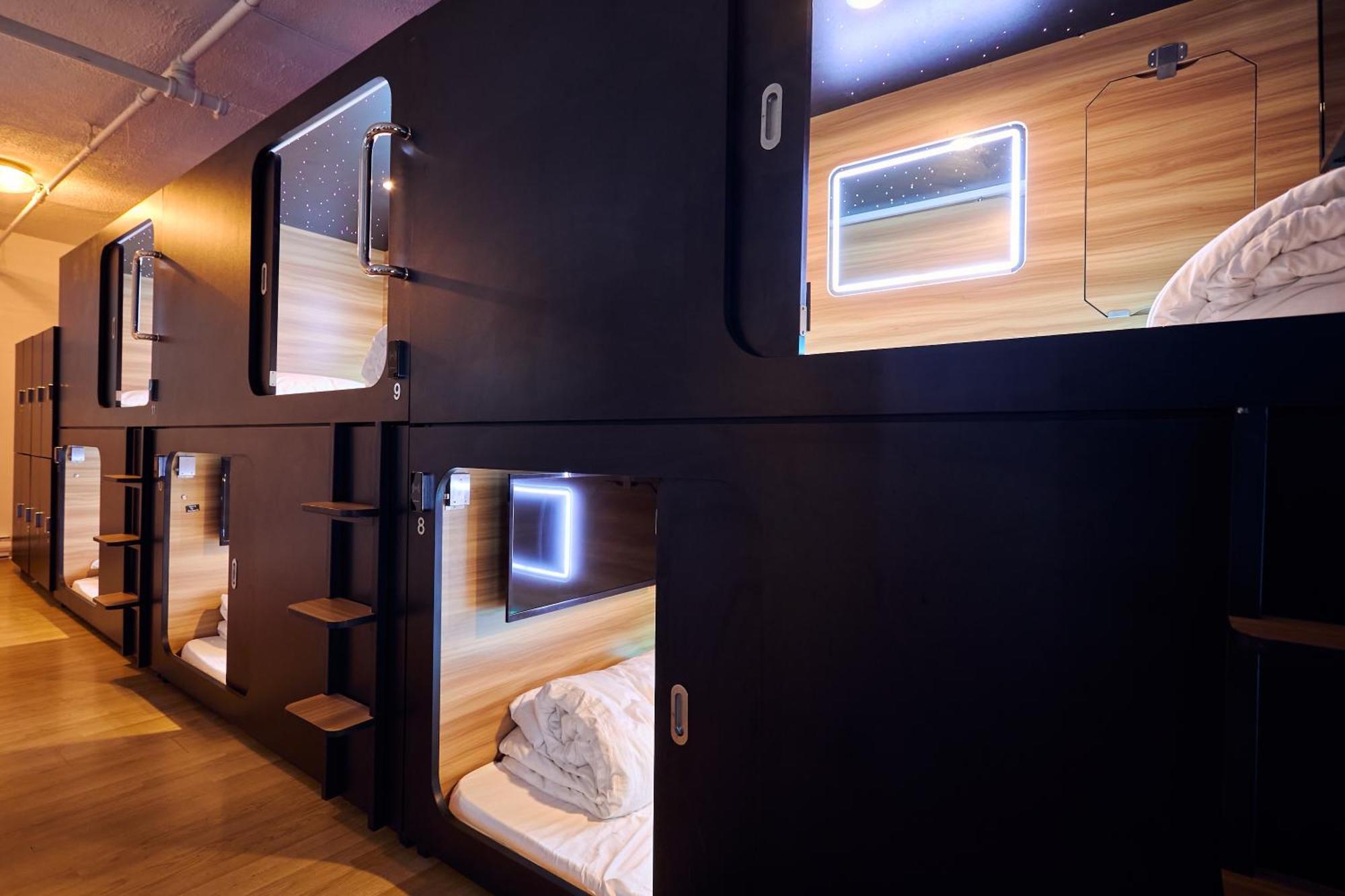 Pod Hotel Montreal Exterior photo